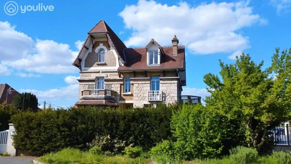Maison de caractère – 8 pièces à Soissons