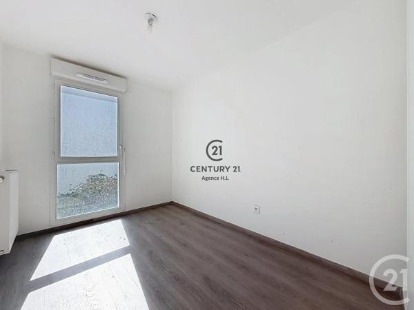Appartement F3 à vendre  3 pièces - 59,62 m 2   VILLEMOMBLE  - 93