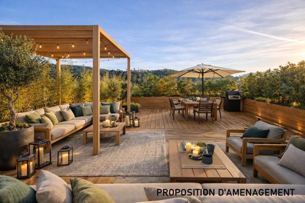 Rooftop unique 250 m² extérieurs, vue 280°