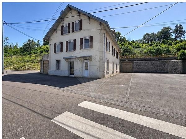 Immeuble à vendre - Beaucourt, Territoire de Belfort 90