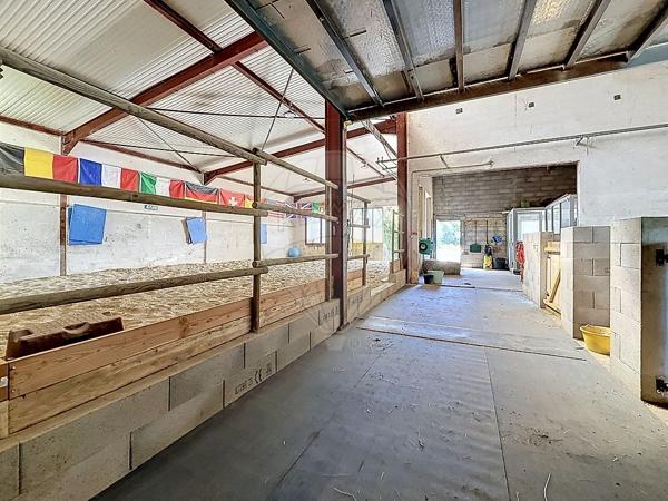 Immeuble à vendre - Beaucourt, Territoire de Belfort 90