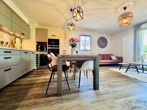 Appartement T4 à vendre au bourg d'URRUGNE (64)