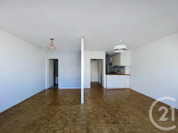 Appartement T1 à vendre  1 pièce - 36,10 m 2   VILLEJUIF  - 94