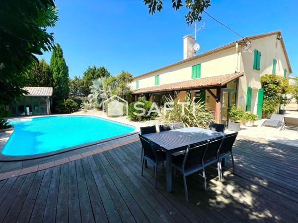 Ferme 7 pièces 255m² avec piscine