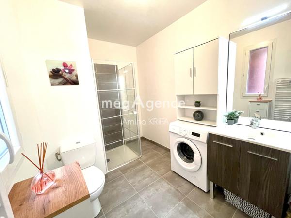 Appartement à SANARY-SUR-MER, 83110 - 2 pièces 43m²