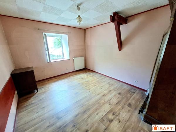 Maison Béarnaise, 184m2, 8 pièces, 4 chambres, potentiel pour en faire 2 logements.