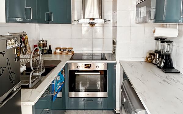 Appartement à vendre    3 pièces • 48 m2 Bagnolet