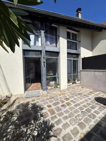 Vente Appartement 8 pièces 265 m2 à Dammarie-les-Lys