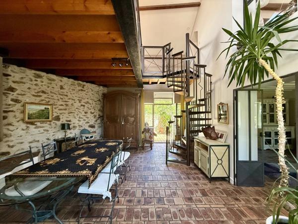 Vente Appartement 8 pièces 265 m2 à Dammarie-les-Lys