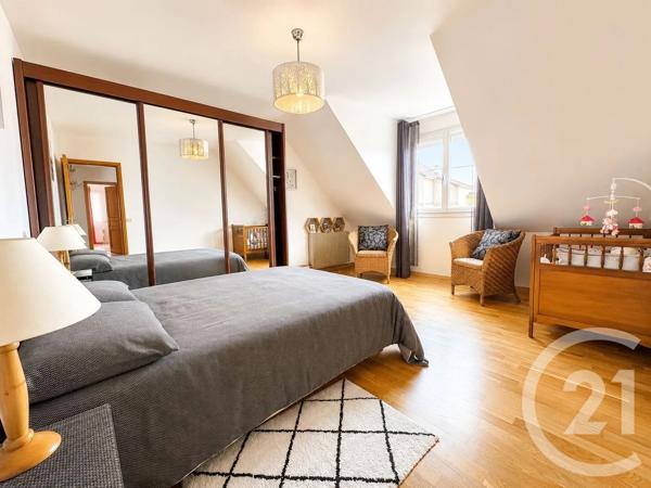 Maison à vendre  6 pièces - 180 m 2   PIERREFITTE SUR SEINE  - 93