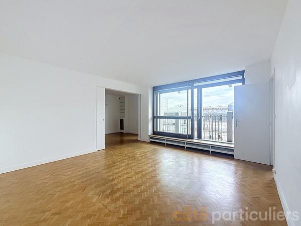 Location
                Appartement93,44 m² - 4 Pièces -
                    PARIS (75015)