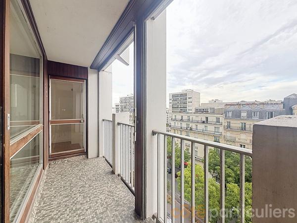 Location
                Appartement93,44 m² - 4 Pièces -
                    PARIS (75015)