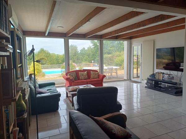 Maison d'architecte avec piscine