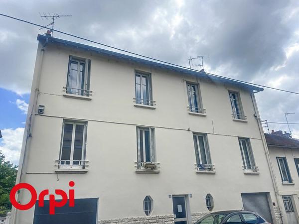 Appartement à vendre    2 pièces • 47,82 m2 Montluçon
