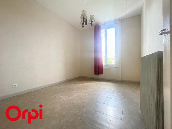 Appartement à vendre    2 pièces • 47,82 m2 Montluçon