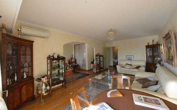 Appartement à vendre    4 pièces • 84,34 m2 Grasse