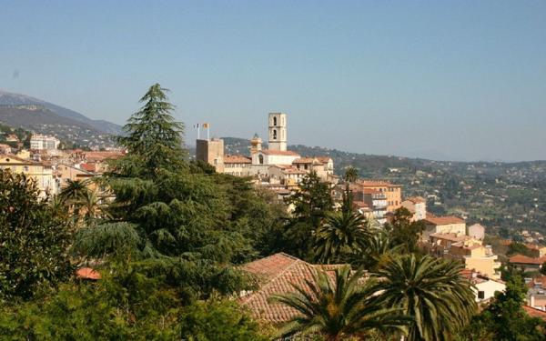 Appartement à vendre    4 pièces • 84,34 m2 Grasse