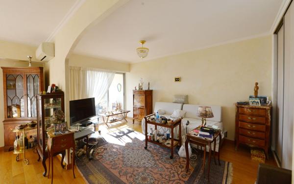 Appartement à vendre    4 pièces • 84,34 m2 Grasse