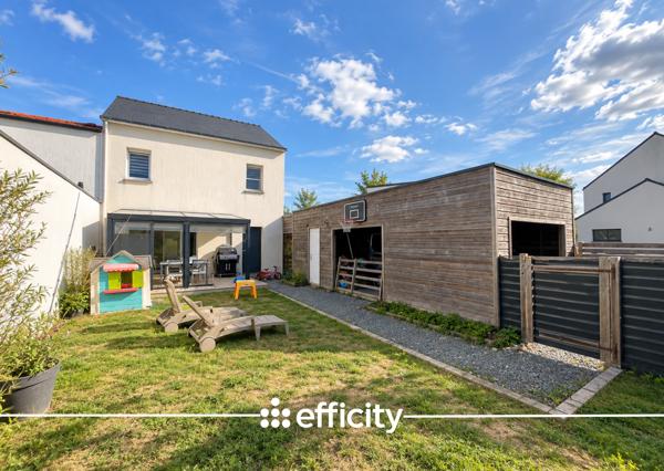 Maison
         5 pièces
        - 100 m² Exclusivité 310 000 € *