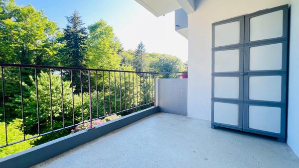 Finistère (29) – À vendre à Quimper, appartement T4 de 80 m² habitable, Terrasse - Balcon - Cave.