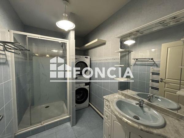 Location Appartement 4 pièces 96.3 m² - 15 A 18 AV.DE LATTRE DE TASSIGNY Vannes 56000