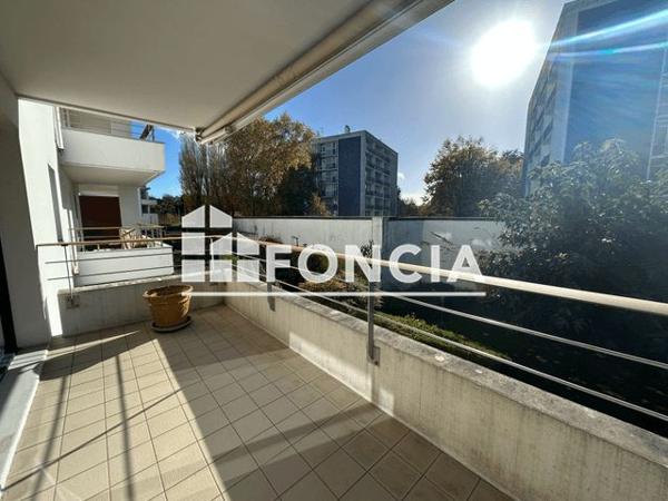 Location Appartement 4 pièces 96.3 m² - 15 A 18 AV.DE LATTRE DE TASSIGNY Vannes 56000