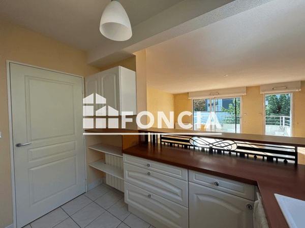 Location Appartement 4 pièces 96.3 m² - 15 A 18 AV.DE LATTRE DE TASSIGNY Vannes 56000