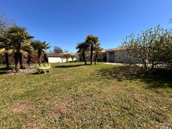 A vendre, superbe maison de plain-pied, aux portes de Périgueux 24000 sur le secteur de Marsac-sur-l'Isle