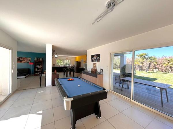 A vendre, superbe maison de plain-pied, aux portes de Périgueux 24000 sur le secteur de Marsac-sur-l'Isle