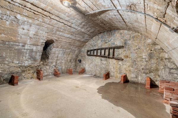 Propriete 20 pièce(s) 617 m²