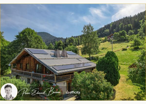 Maison
         7 pièces
        - 178 m² Bien prestige 1 300 000 € *