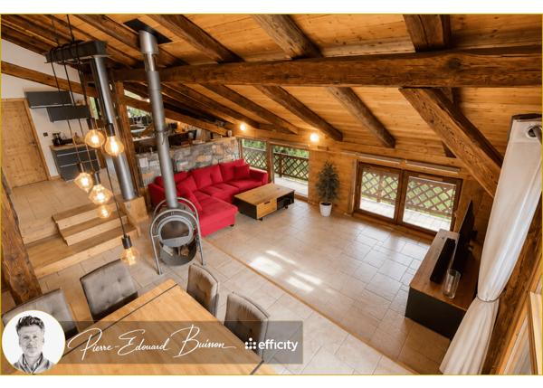 Maison
         7 pièces
        - 178 m² Bien prestige 1 300 000 € *