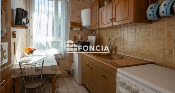 À vendre Appartement 4 pièces 64.95 m² - Montélimar 26200