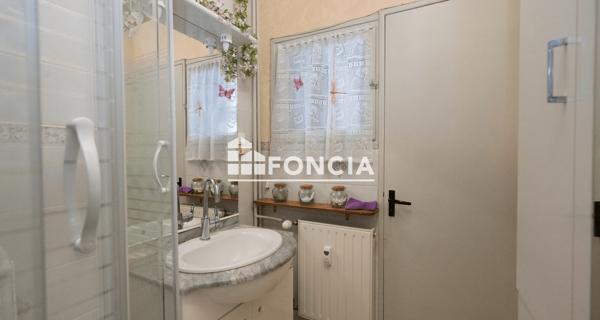 À vendre Appartement 4 pièces 64.95 m² - Montélimar 26200