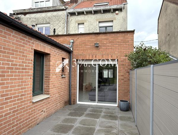 Maison 5 pièce(s) 3 chambre(s) 116 m²