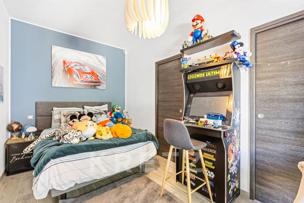 LE BEAUSSET - Villa Moderne avec Piscine