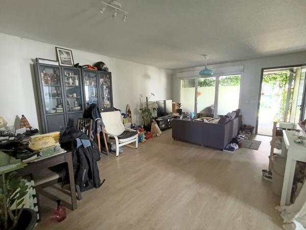 Appartement 3 pièces avec terrasse et jardin + 2 parking