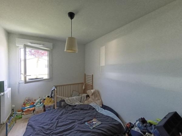 Appartement 3 pièces avec terrasse et jardin + 2 parking