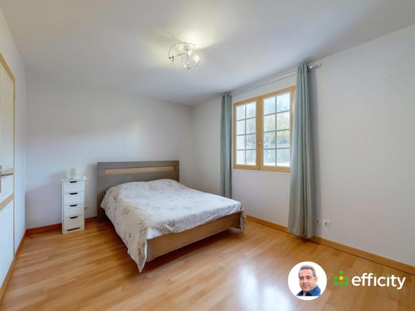 Maison 7 pièces - 187 m² Exclusivité efficity