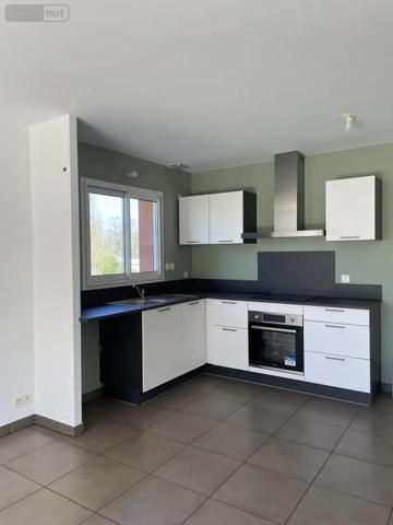 Location - Maison Loudéac 22600 8 pièces 180 m 2 811 m 2