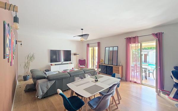 Maison à vendre    5 pièces •  Lunel