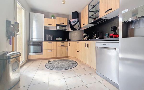 Maison à vendre    5 pièces •  Lunel