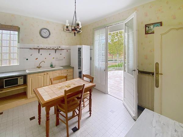 EXCLUSIVITÉ maison de 240 m² proche des commodités