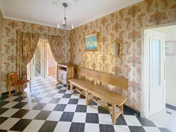 EXCLUSIVITÉ maison de 240 m² proche des commodités