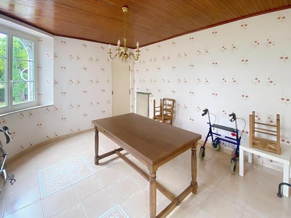 EXCLUSIVITÉ maison de 240 m² proche des commodités