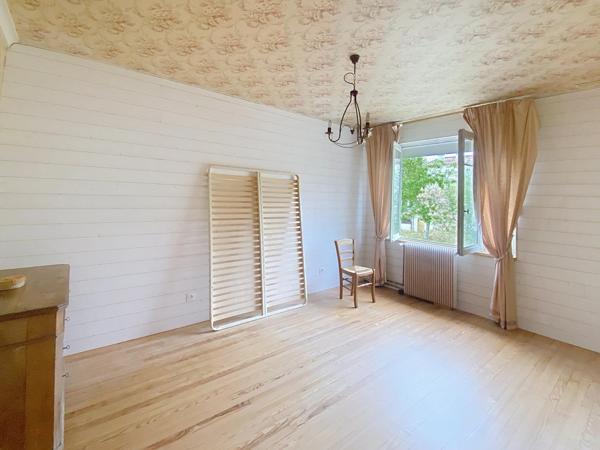 EXCLUSIVITÉ maison de 240 m² proche des commodités