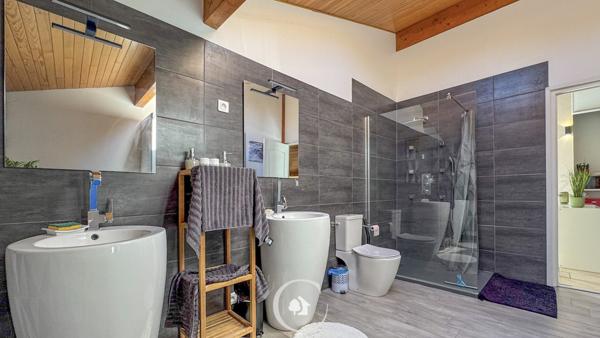 Le Barp (33610) VILLA D'ARCHITECTE AU BARP