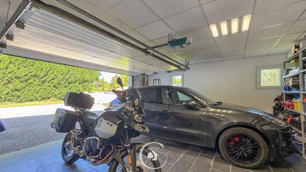 Le Barp (33610) VILLA D'ARCHITECTE AU BARP