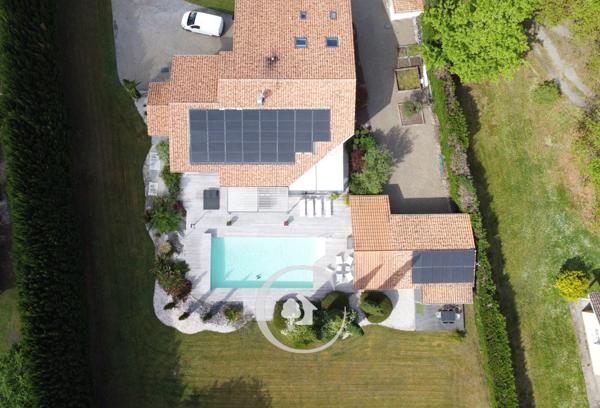 Le Barp (33610) VILLA D'ARCHITECTE AU BARP