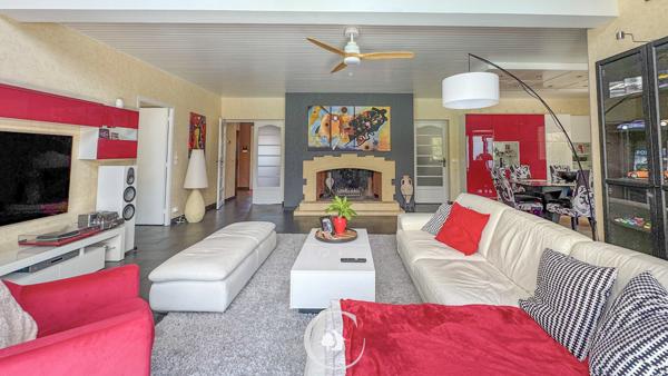 Le Barp (33610) VILLA D'ARCHITECTE AU BARP